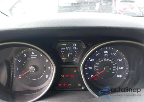 2013 Hyundai Elantra Gls z USA, uszkodzony, nr VIN 5NPDH4AE5DH336151